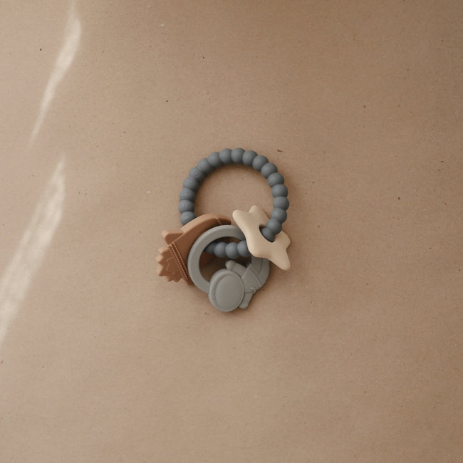 MTR-101, Mushie Teething Ring
