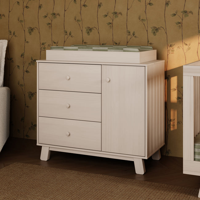 M32523NX,Babyletto,Hudson Modern 3-Drawer Dresser in Washed Natural