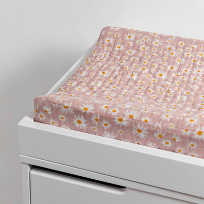 T28037,Babyletto,Daisy Quilted Muslin Changing Pad Cover in GOTS Certified Organic Cotton