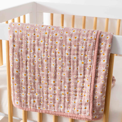 T28039,Babyletto,Daisy Muslin Quilt in GOTS Certified Organic Cotton