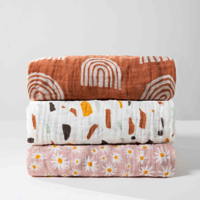 T29034,Babyletto,Rainbow Muslin All-Stages Bassinet Sheet in GOTS Certified Organic Cotton