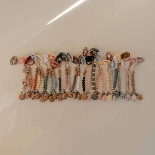 SMPC-3010, Silicone Pacifier Clip | Hera | SMPC-3007, Silicone Pacifier Clip | Hera SMPC-3003, Silicone Pacifier Clip | Hera SMPC-3001, Silicone Pacifier Clip | Hera SMPC-3011, Silicone Pacifier Clip | Hera SMPC-3009, Silicone Pacifier Clip | Hera SMPC-3008, Silicone Pacifier Clip | Hera SMPC-3005, Silicone Pacifier Clip | Hera SMPC-3006, Silicone Pacifier Clip | Hera